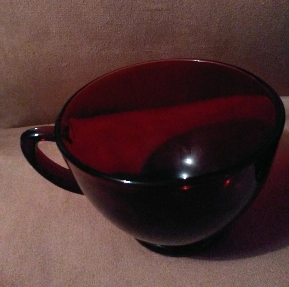 Set of 2 Royal Ruby Red Vintage Cafecore Glass Punch Tea Cafe Cups Coffee Anchor